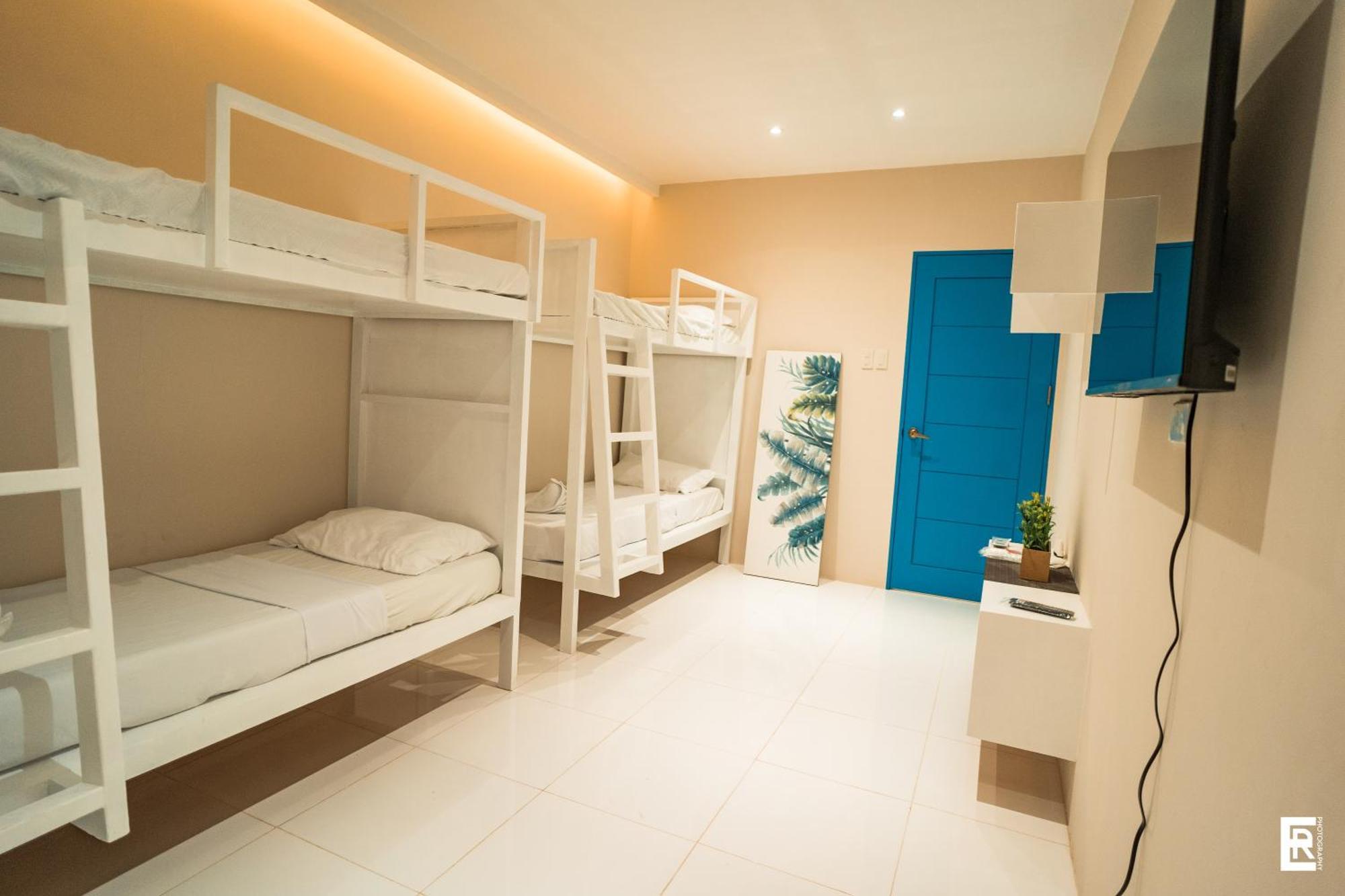 Bernese Resort Hotel Powered By Cocotel Ligao Kamer foto