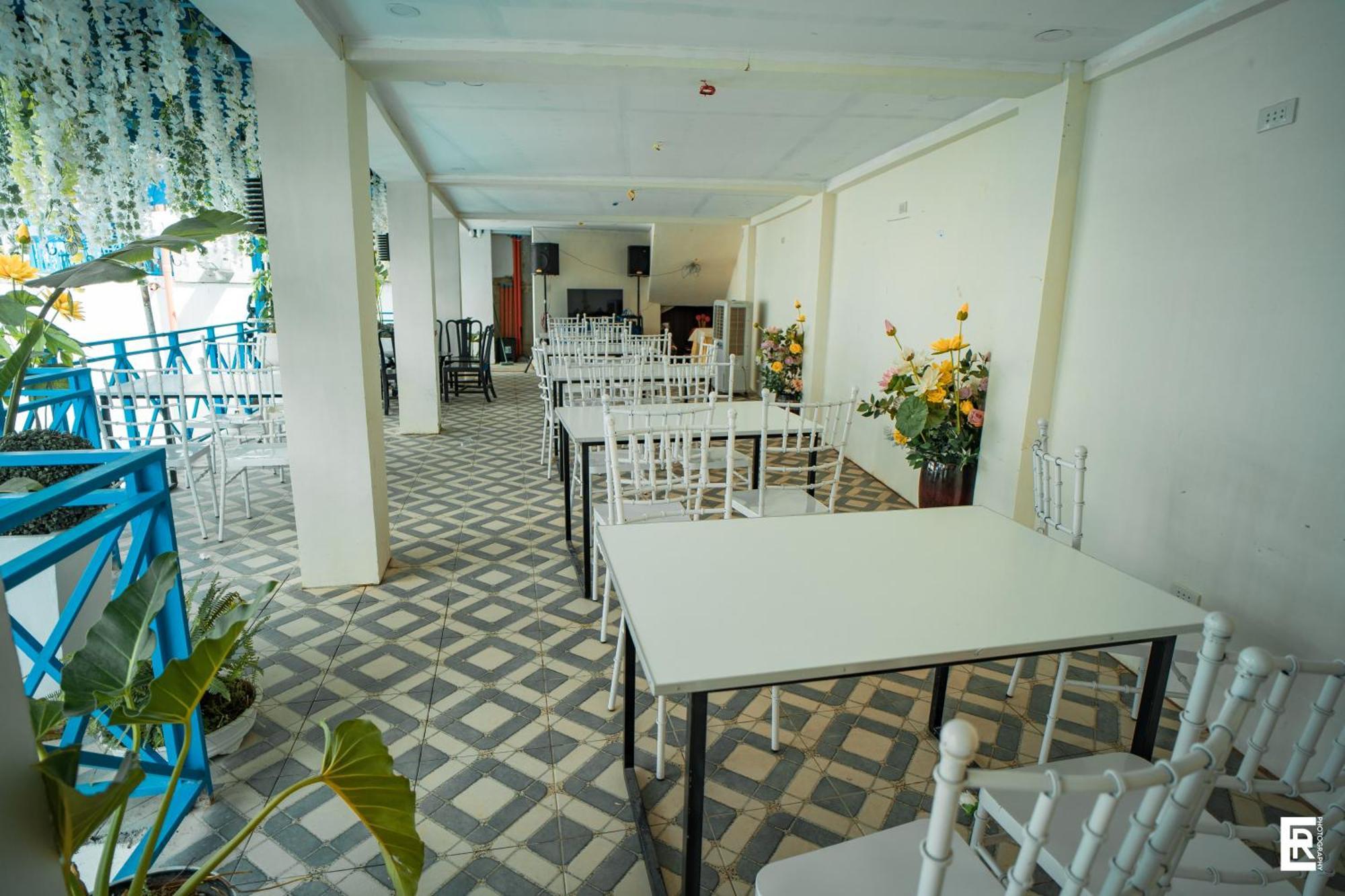 Bernese Resort Hotel Powered By Cocotel Ligao Buitenkant foto