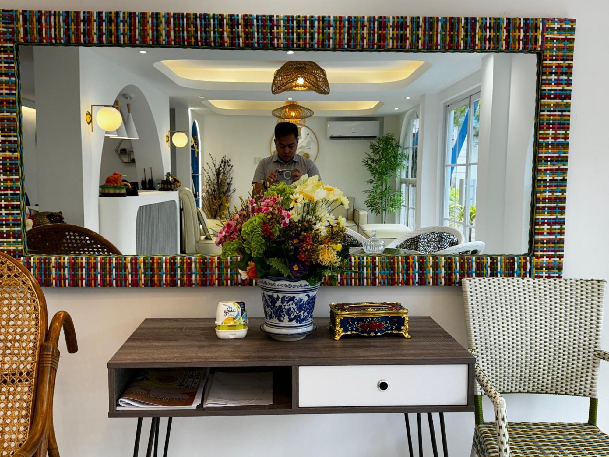 Bernese Resort Hotel Powered By Cocotel Ligao Buitenkant foto