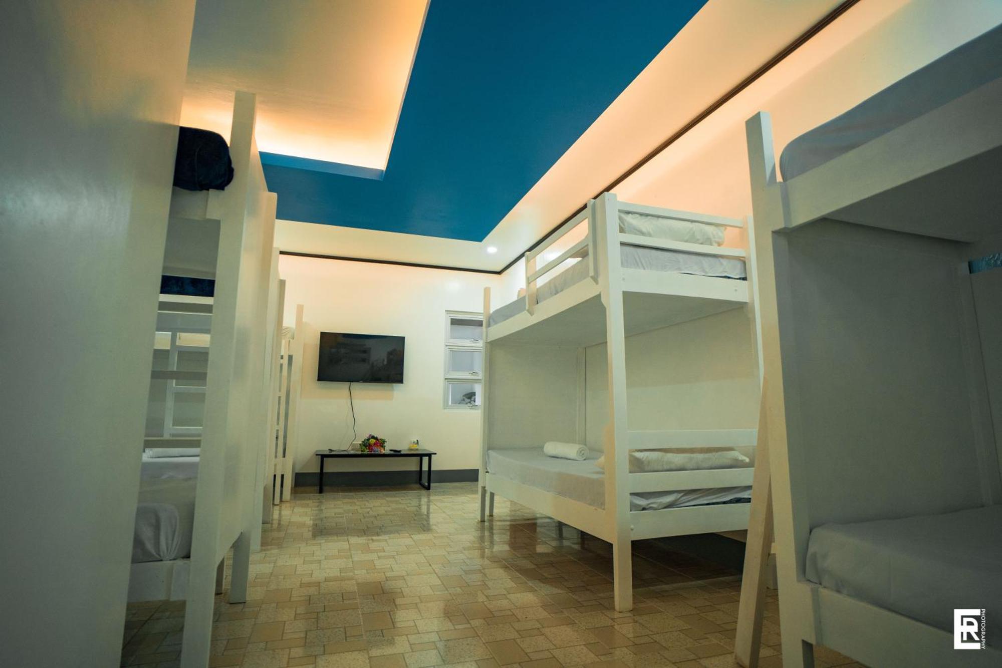 Bernese Resort Hotel Powered By Cocotel Ligao Kamer foto