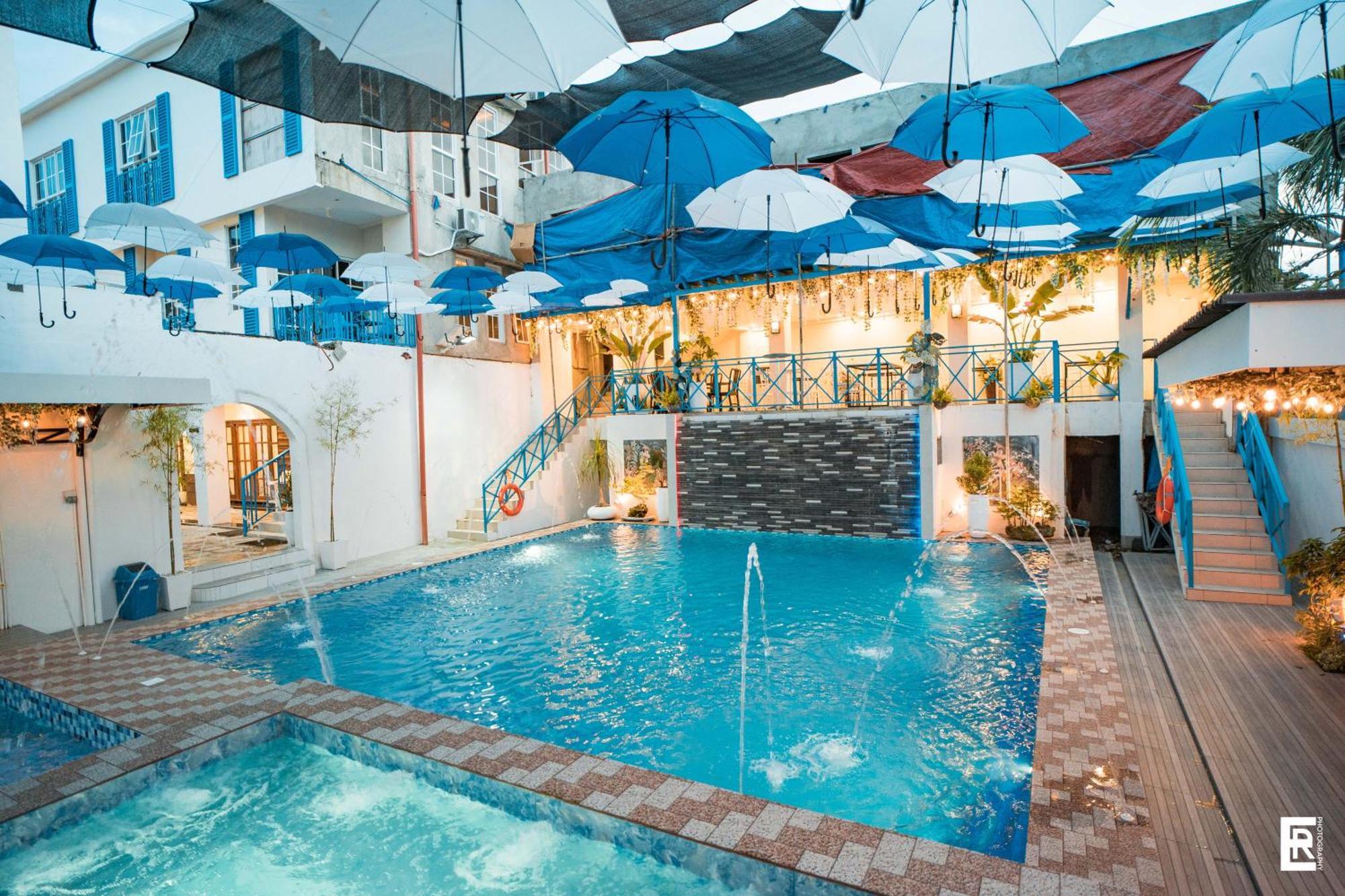 Bernese Resort Hotel Powered By Cocotel Ligao Buitenkant foto